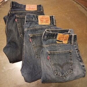 Levi's Strauss & Co  MENS , 33" BY 29" BLUE JEANS ,  used.condition , LOT OF 3